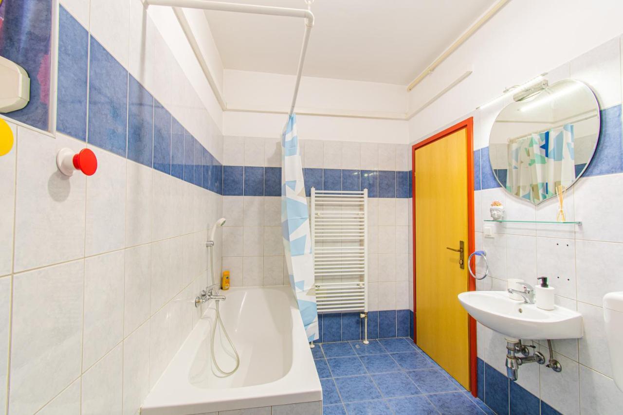 Апартаменты Flexible Selfcheckins 47 - Zagreb - Two Loggia - New - 3 Beedroms - 2 Wc Экстерьер фото